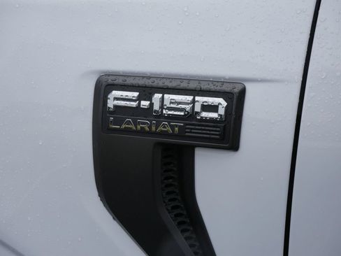 Used 2022 Ford F150 Lariat AWD/4WD image 12