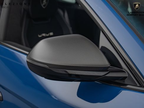 Used 2024 Lamborghini Urus Performante image 6