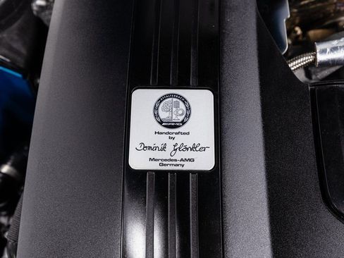 Used 2022 Mercedes-Benz SL 63 AMG 4MATIC w/ Driver Assistance Package image 39