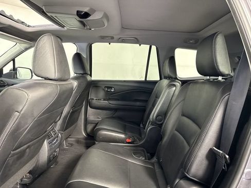 Used 2020 Honda Pilot Elite image 23