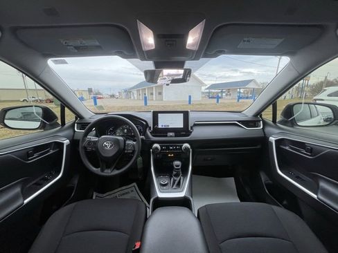 Used 2025 Toyota RAV4 LE image 10