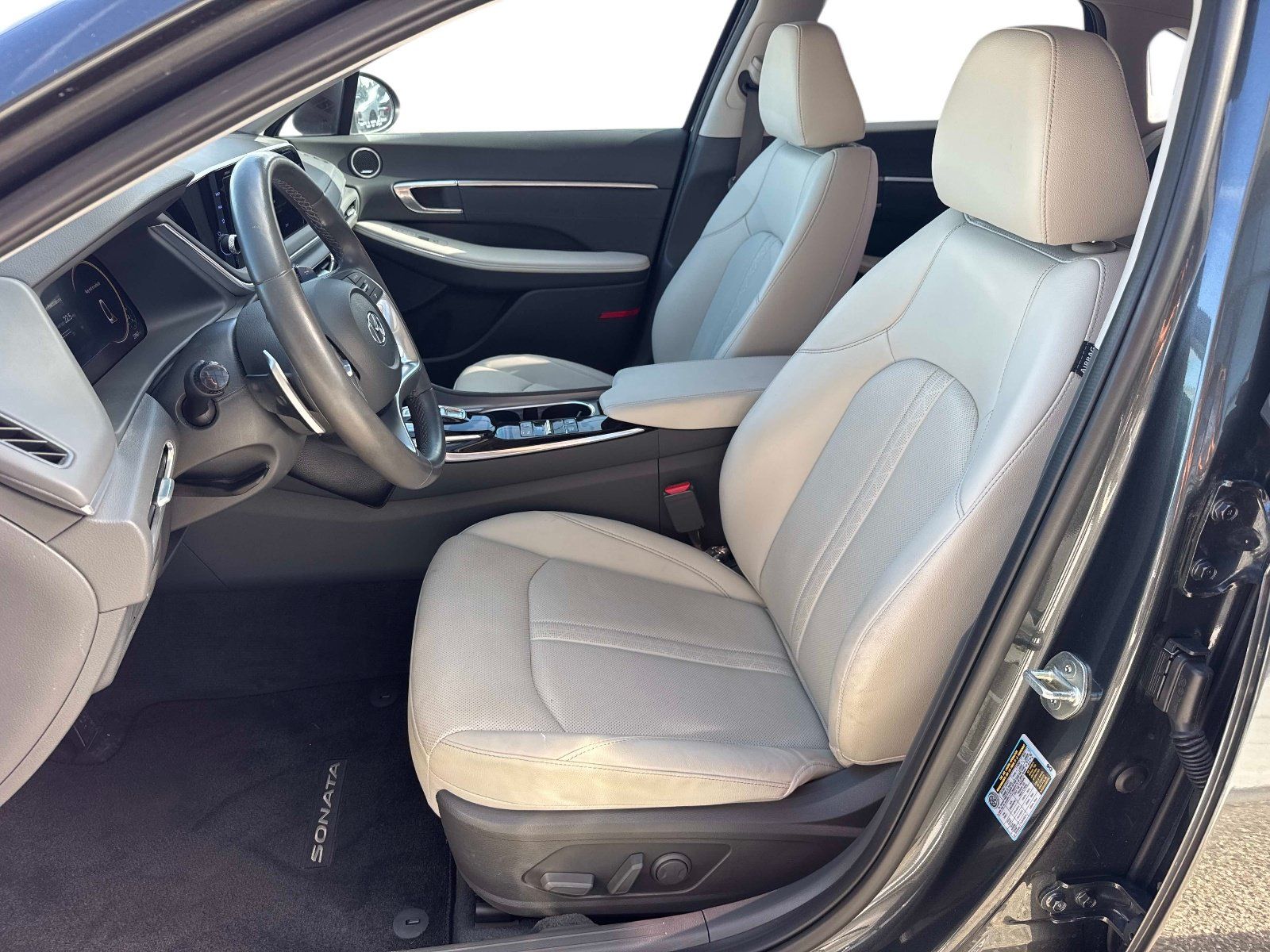Used 2022 Hyundai Sonata Limited FWD image 20