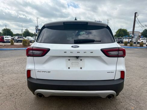 Used 2024 Ford Escape Active AWD/4WD image 4