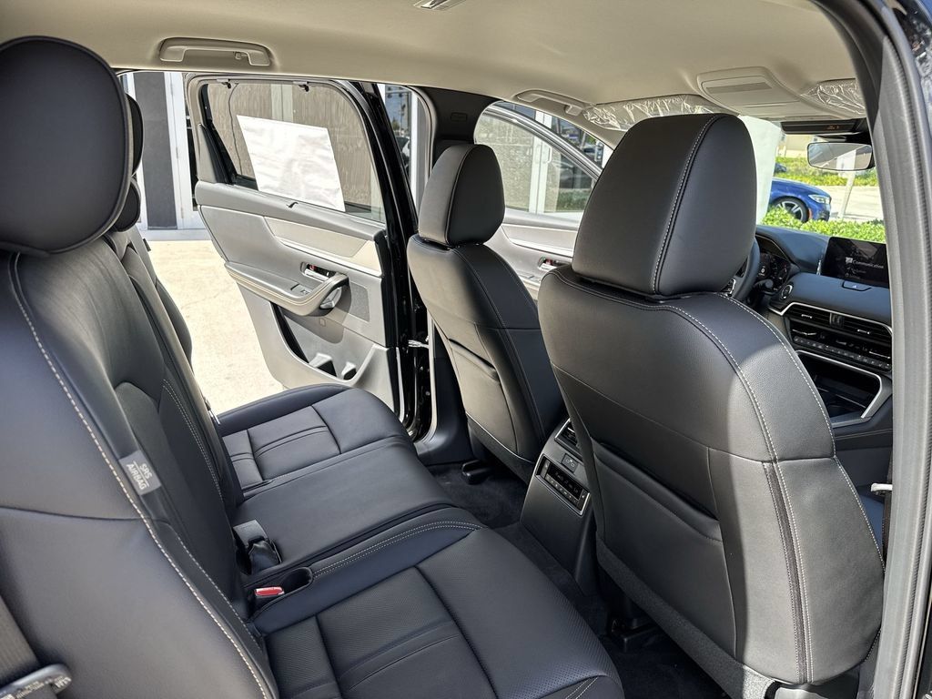 New 2026 MAZDA CX-70 SC Plus AWD/4WD image 33