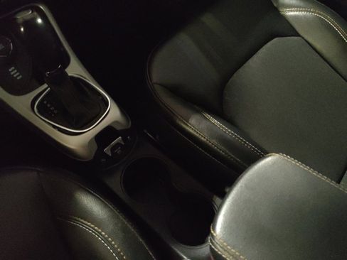 Used 2018 Jeep Compass Latitude w/ Popular Equipment Group image 26