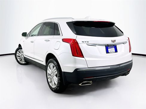 Used 2018 Cadillac XT5 Premium Luxury image 6