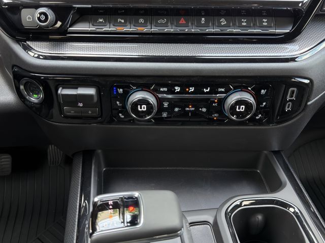 New 2026 Chevrolet Silverado 1500 ZR2 w/ ZR2 Bison Edition AWD/4WD image 16