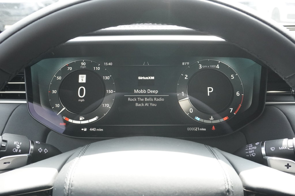 New 2026 Land Rover Range Rover Sport Dynamic SE AWD/4WD image 11