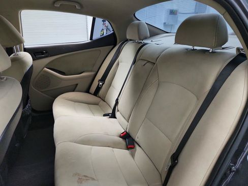 Used 2015 Kia Optima LX FWD image 21