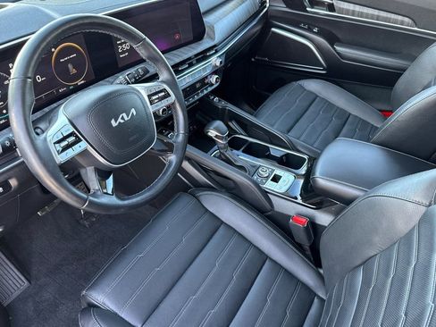 Used 2023 Kia Telluride SX Prestige image 4