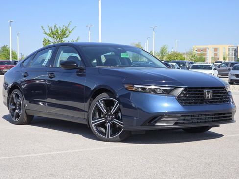 New 2026 Honda Accord SE image 2