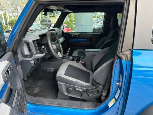 Used 2023 Ford Bronco 2-Door AWD/4WD image 5