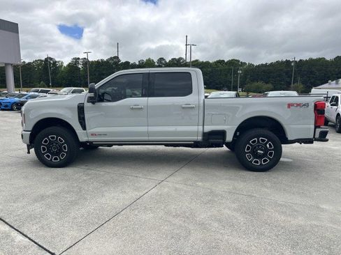 New 2026 Ford F250 Platinum AWD/4WD image 4