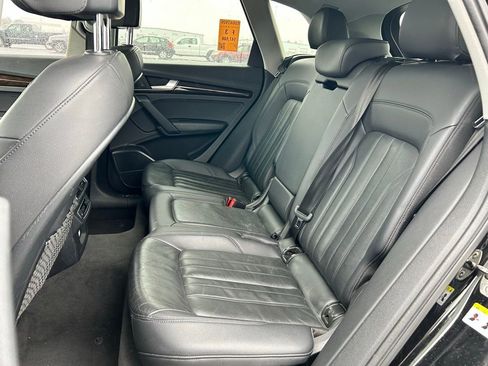 Used 2018 Audi Q5 2.0T Premium Plus w/ Premium Plus Package image 16