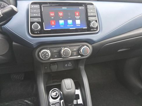 New 2025 Nissan Versa SV w/ Lighting Package image 10