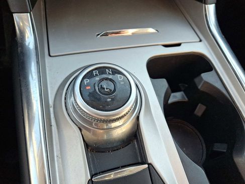 Used 2022 Ford Explorer XLT w/ Equipment Group 202A image 17