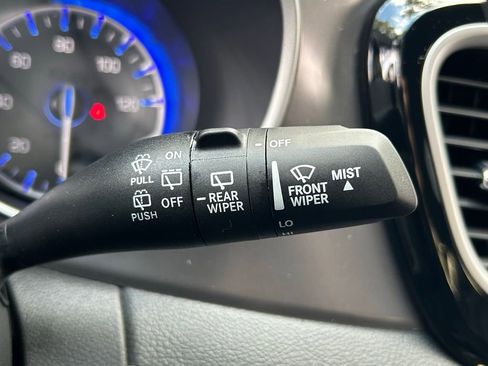 New 2026 Chrysler Pacifica Select image 46