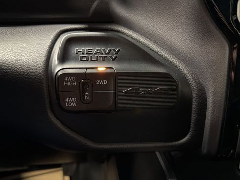 Used 2024 RAM 2500 Big Horn w/ Night Edition AWD/4WD image 10
