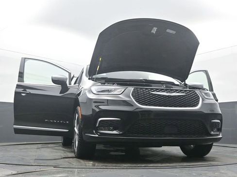 New 2026 Chrysler Pacifica Pinnacle AWD/4WD image 58