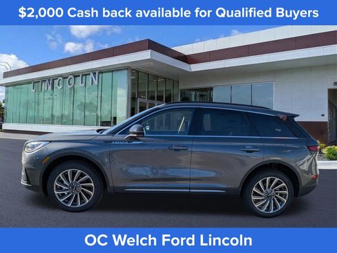 New 2026 Lincoln Corsair Reserve FWD image 8