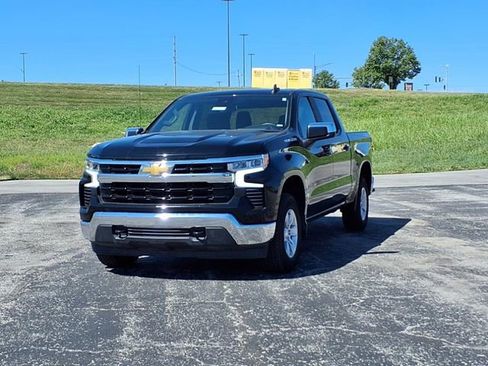 Used 2025 Chevrolet Silverado 1500 LT image 26