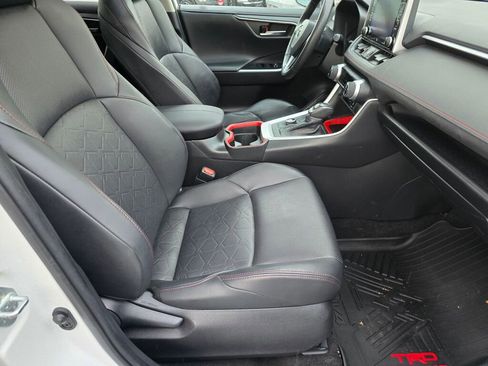 Used 2021 Toyota RAV4 TRD Off-Road image 12