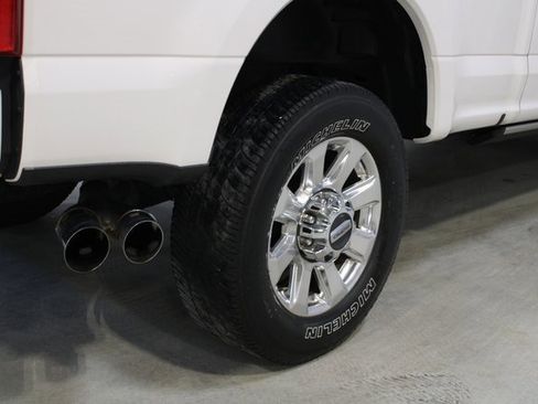 Used 2018 Ford F350 Platinum w/ Platinum Ultimate Package image 27