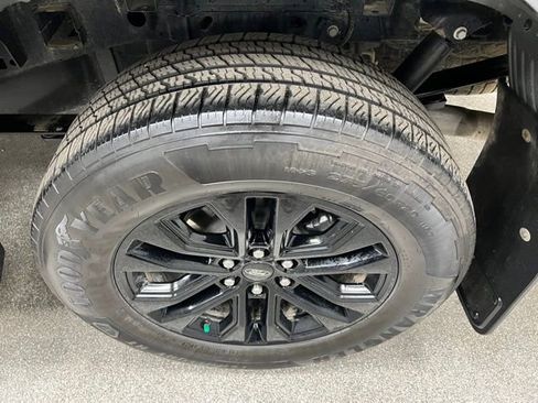 Used 2025 Ford F150 Lariat w/ Bed Utility Package image 16