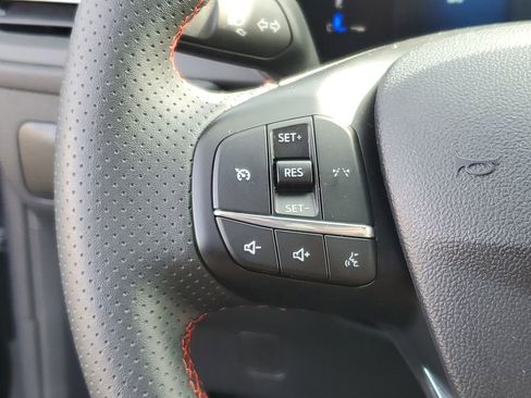 Used 2025 Ford Escape ST-Line AWD/4WD image 16