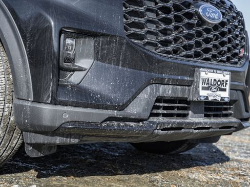 New 2026 Ford Explorer ST w/ Sun And Sound Package image 17