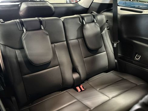 New 2026 Ford Explorer Active w/ Active Comfort Package RWD image 30