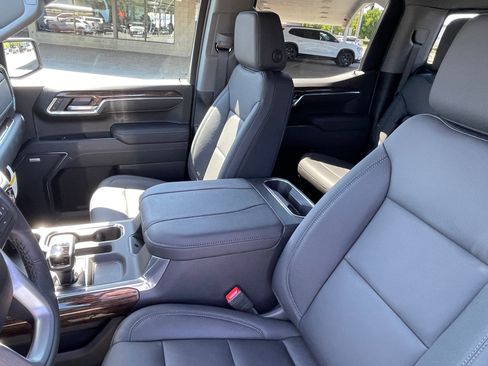 New 2026 GMC Sierra 1500 Elevation w/ Elevation Premium Package AWD/4WD image 12