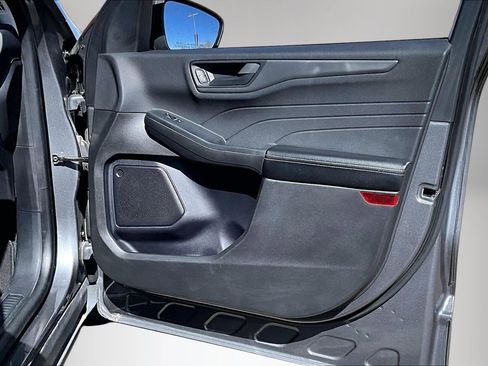 Used 2024 Ford Escape Active image 28