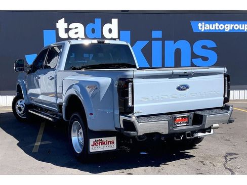 Used 2026 Ford F450 Lariat AWD/4WD image 13