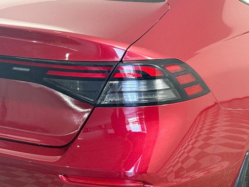 Used 2025 Honda Accord LX image 34