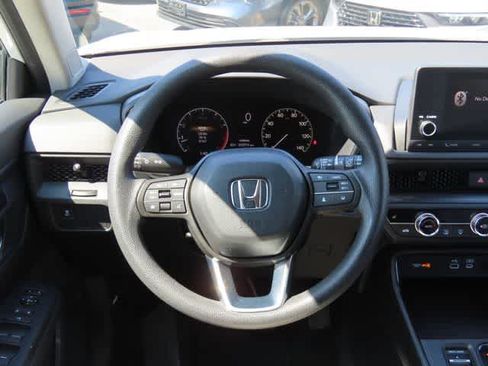 Used 2024 Honda CR-V EX image 18