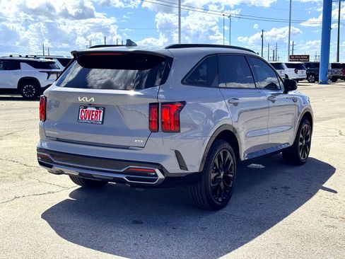 Used 2023 Kia Sorento SX image 6
