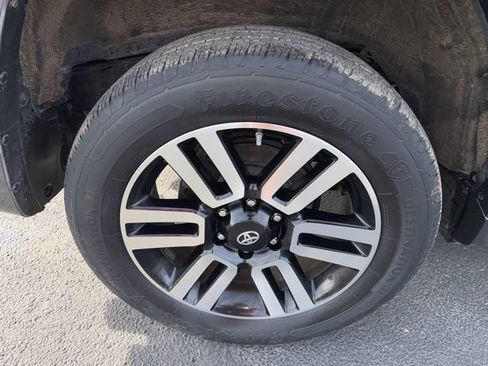 Used 2019 Toyota 4Runner Limited image 27