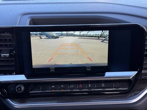 Used 2022 Chevrolet Silverado 1500 RST w/ Z71 Off-Road Package image 18