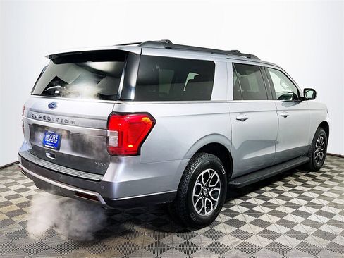 Used 2024 Ford Expedition Max XLT image 8