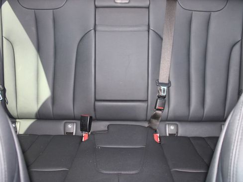 Used 2019 BMW 530e w/ Premium Package RWD image 7