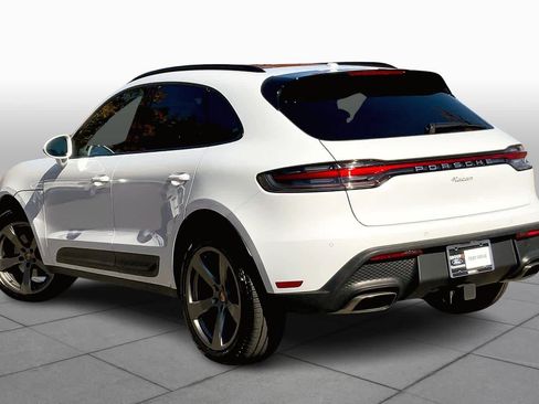 Used 2025 Porsche Macan image 10