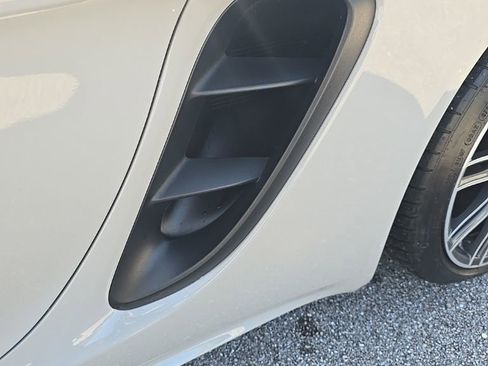 Used 2022 Porsche 718 Boxster S w/ Premium Package image 27