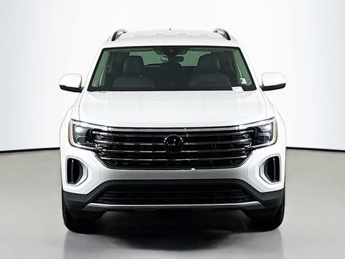 New 2026 Volkswagen Atlas SE image 2
