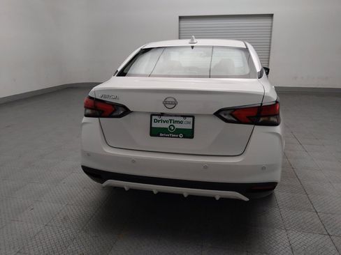 Used 2025 Nissan Versa SV FWD image 7
