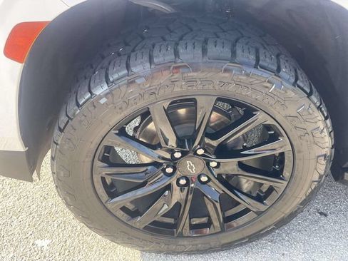 Used 2021 Chevrolet Tahoe LT RWD image 11