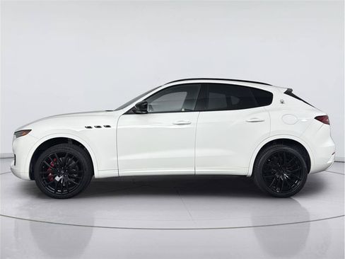 Used 2019 Maserati Levante S AWD/4WD image 2