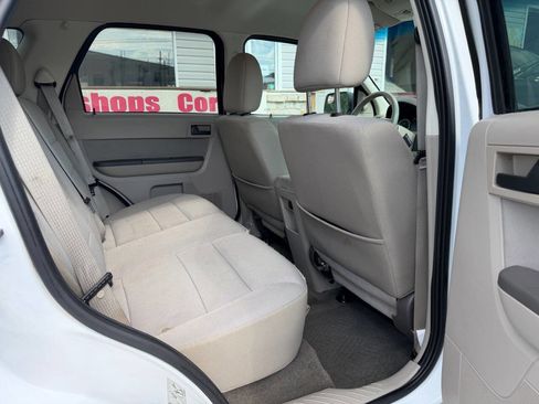 Used 2011 Ford Escape XLT FWD image 11