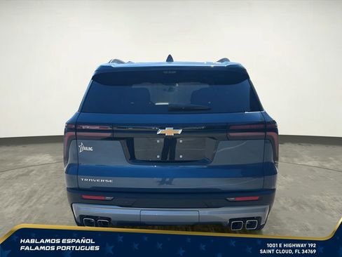 New 2026 Chevrolet Traverse LT w/ Driver Confidence Package FWD image 5