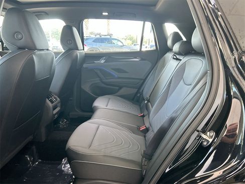 New 2026 Volkswagen Tiguan SE R-Line image 39